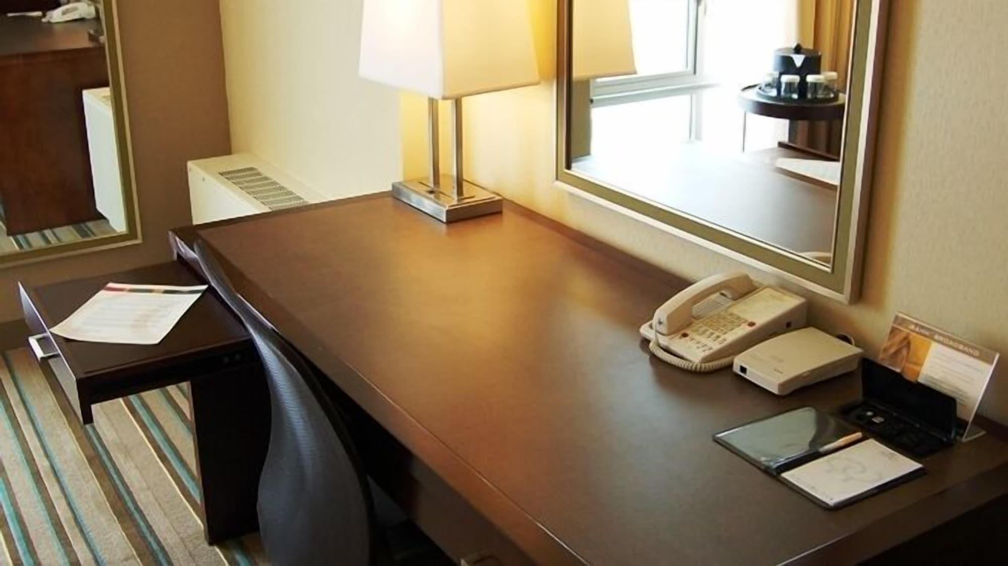 Doubletree By Hilton Hotel And Conference Center Chicago North Shore Skokie Ngoại thất bức ảnh