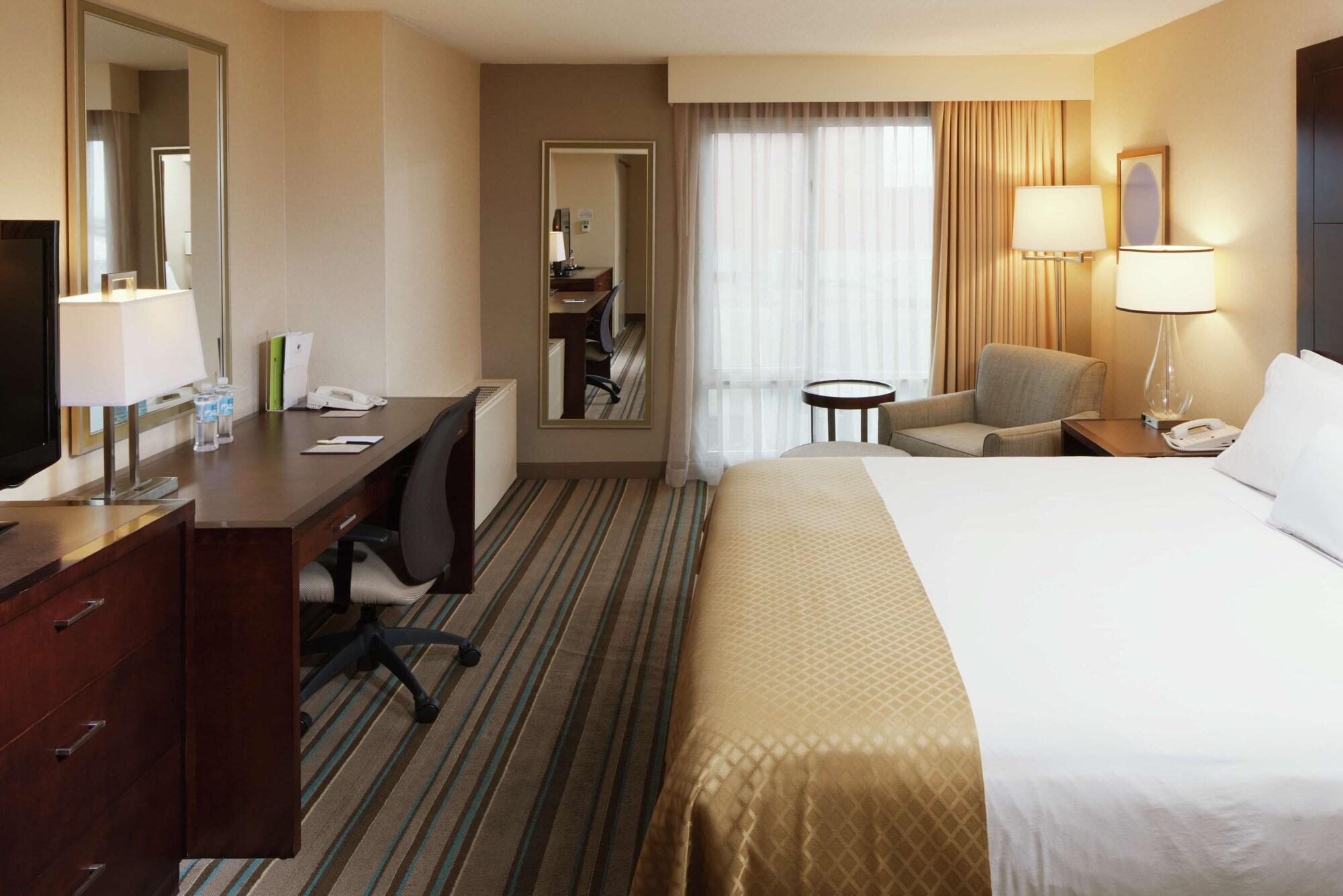 Doubletree By Hilton Hotel And Conference Center Chicago North Shore Skokie Ngoại thất bức ảnh