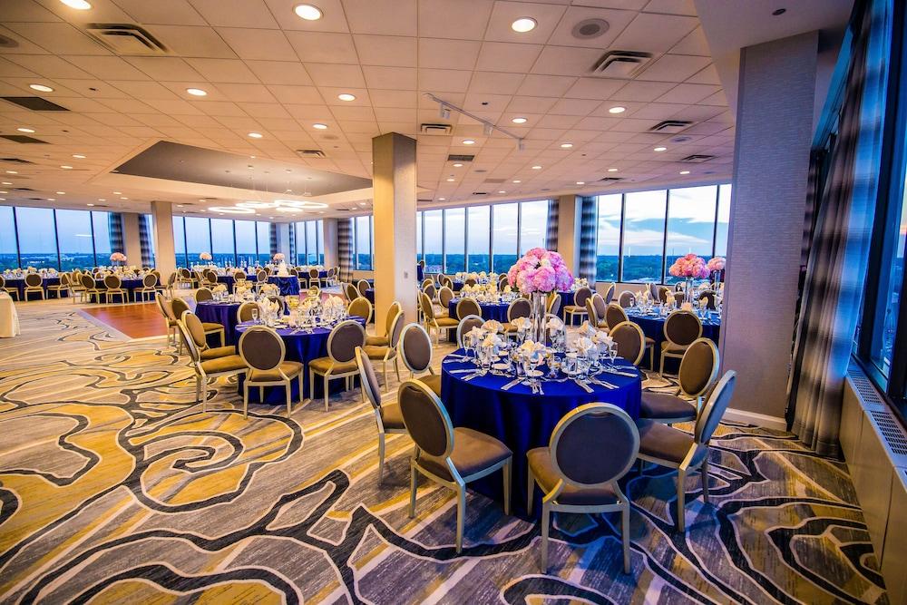 Doubletree By Hilton Hotel And Conference Center Chicago North Shore Skokie Ngoại thất bức ảnh