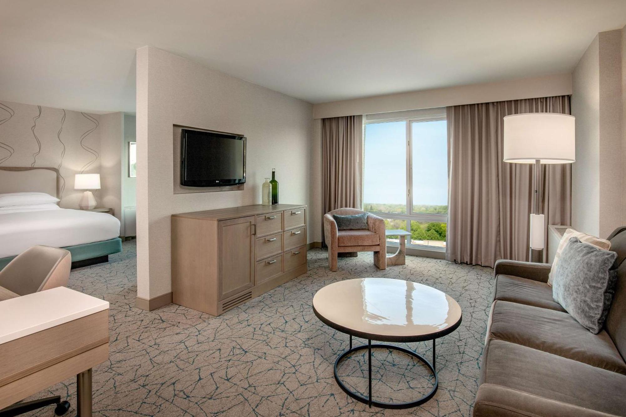 Doubletree By Hilton Hotel And Conference Center Chicago North Shore Skokie Ngoại thất bức ảnh