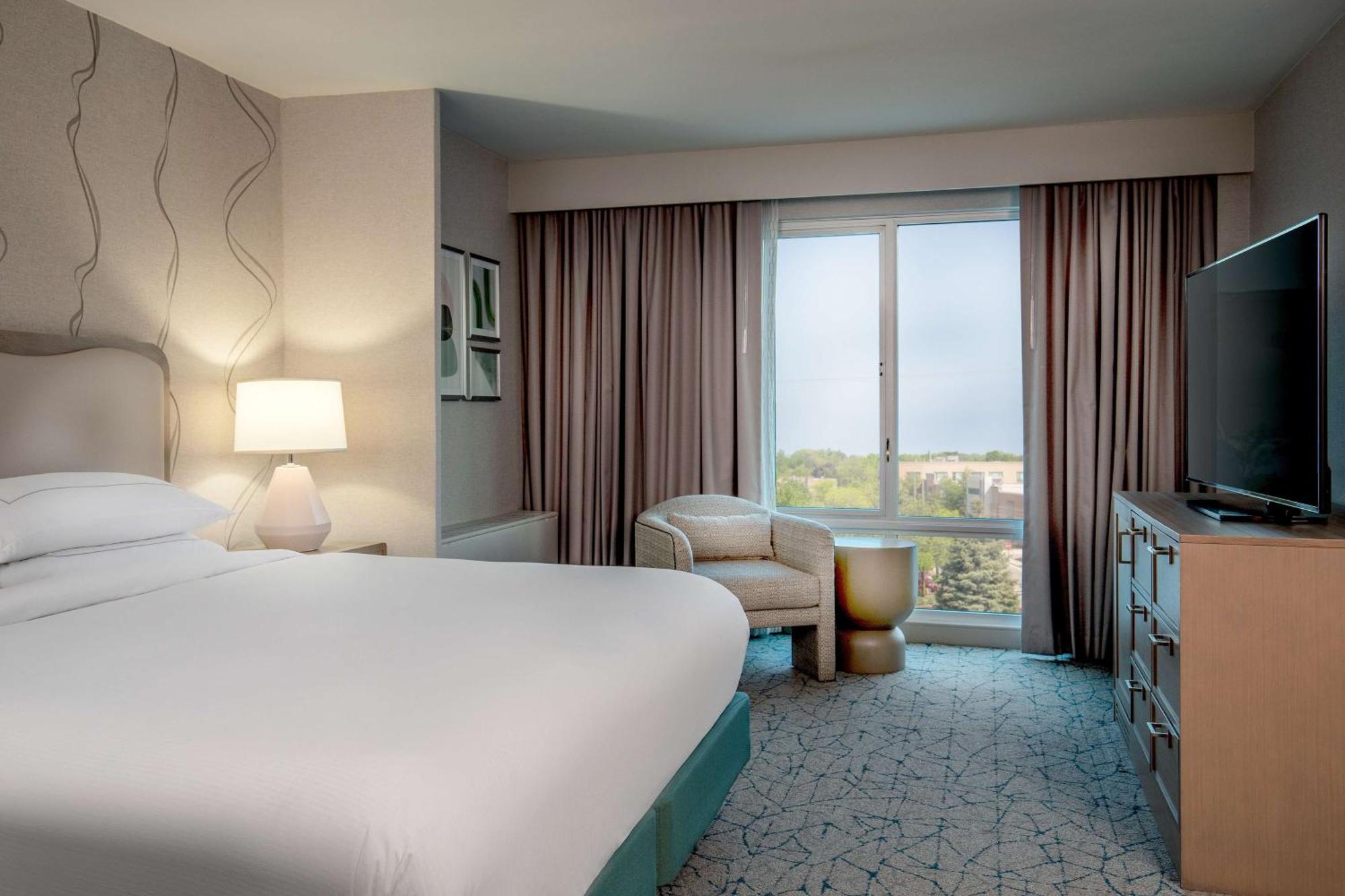 Doubletree By Hilton Hotel And Conference Center Chicago North Shore Skokie Ngoại thất bức ảnh