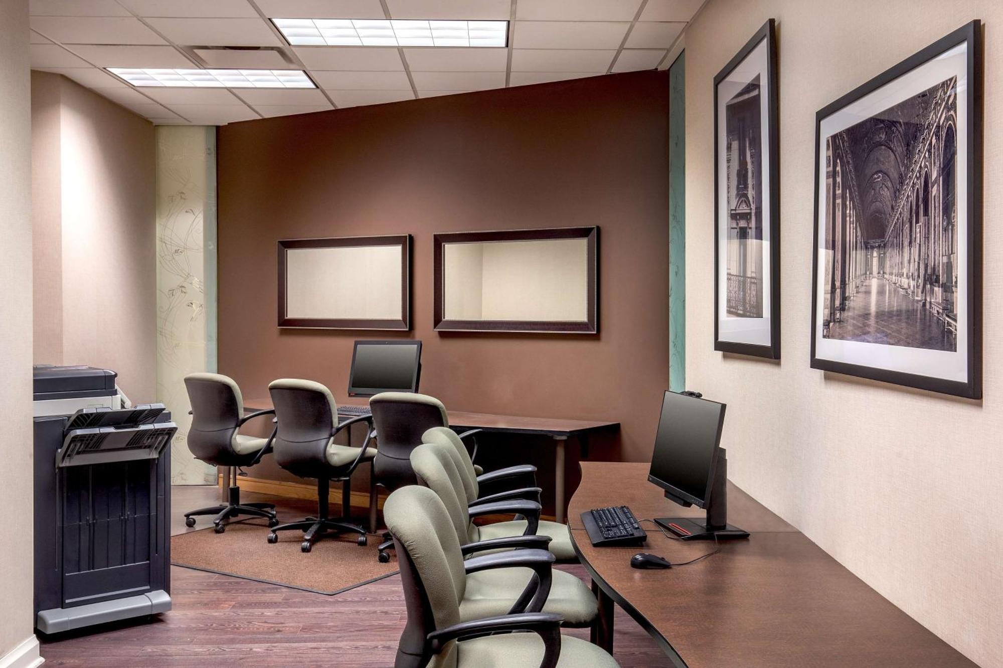 Doubletree By Hilton Hotel And Conference Center Chicago North Shore Skokie Ngoại thất bức ảnh