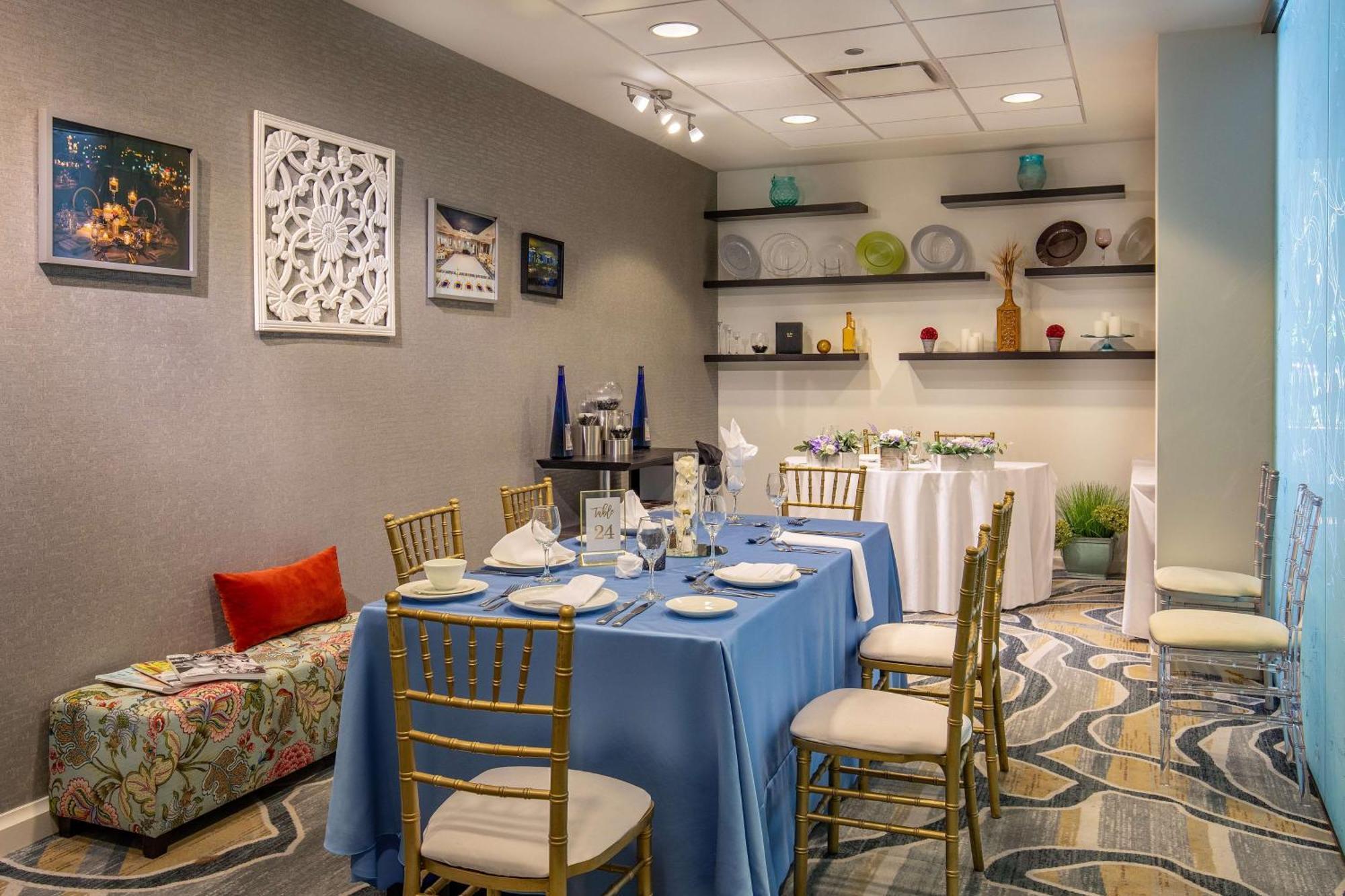 Doubletree By Hilton Hotel And Conference Center Chicago North Shore Skokie Ngoại thất bức ảnh