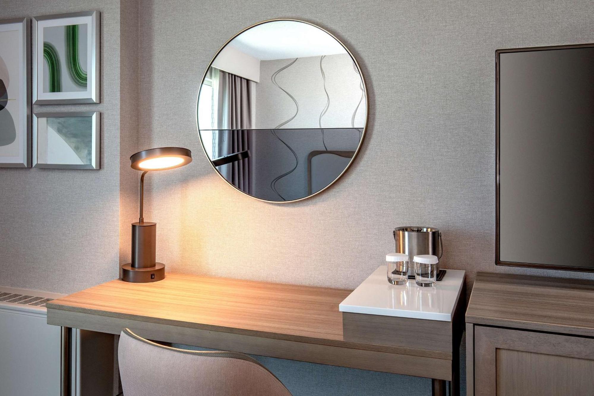 Doubletree By Hilton Hotel And Conference Center Chicago North Shore Skokie Ngoại thất bức ảnh